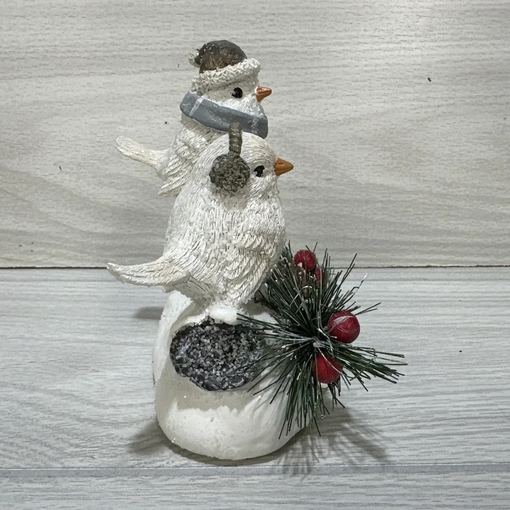 Light Up Resin Pair of Winter Birds Figurine‎ 6x6